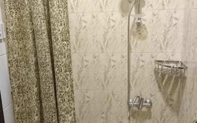 Al Fawanes Hotel Apartments