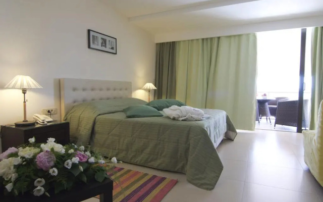 Apollon Hotel