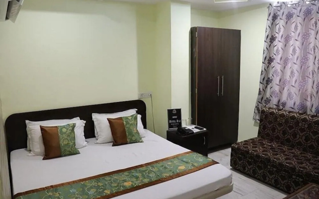 Hotel Raj International