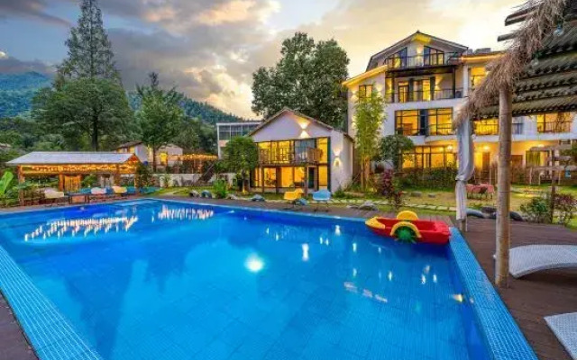 Zhenxi Ju Pastoral Guesthouse