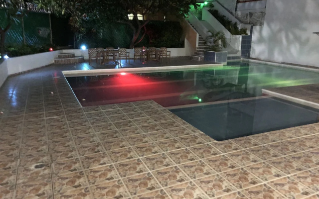 Hotel Maro