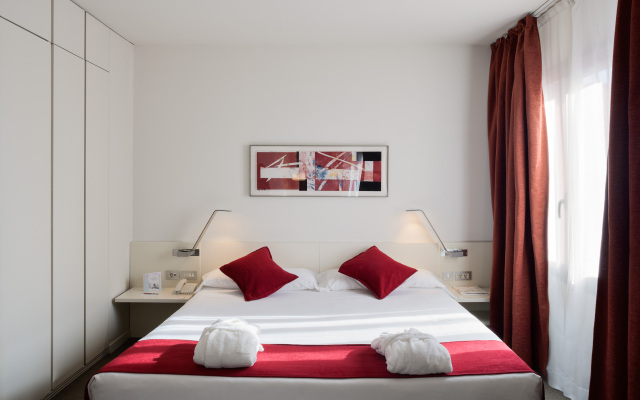 Отель Sercotel Amister Art Hotel Испания, Барселона - 12 отзывов об отеле, цены и фото номеров - забронировать отель Sercotel Amister Art Hotel онлайн комната для гостей