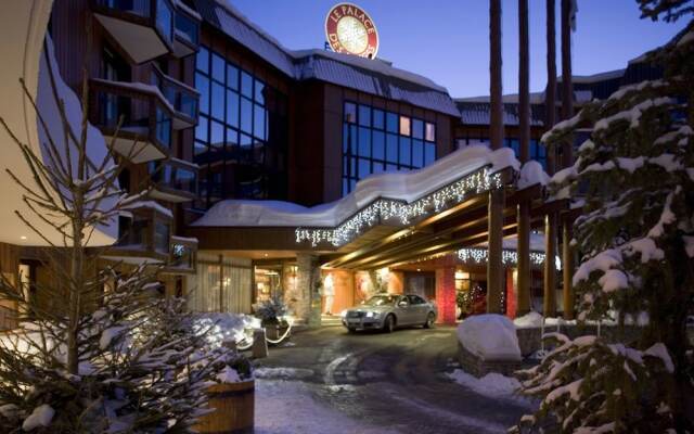 Hotel Le Palace des Neiges вид на фасад