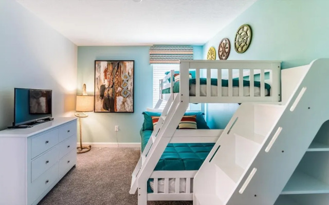 5440 Solterra Circle