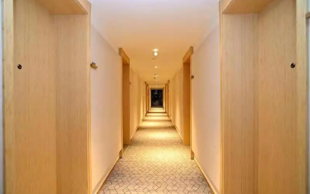 Ji Hotel Dali Railway Station