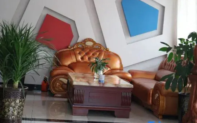Huancheng 2046 Theme Hotel