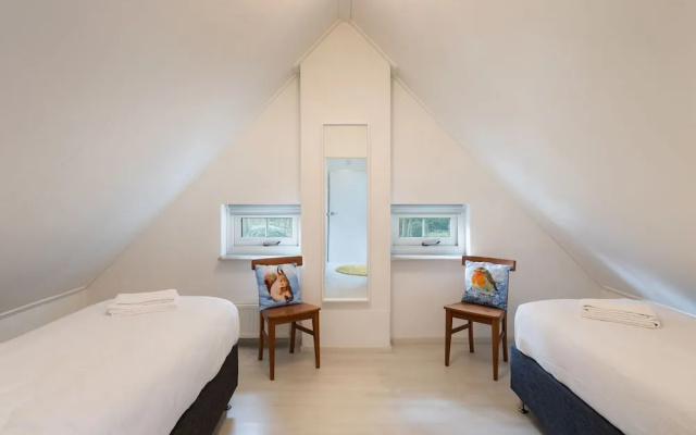 Romantic Villa With a Dishwasher, Near a National Park