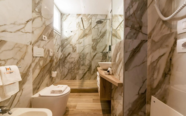 Life Hotel