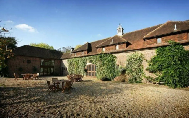 Crockstead Farm Hotel