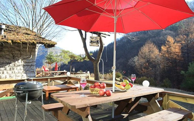 Hongcheon Sol Pension