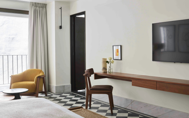 Hotel Dama