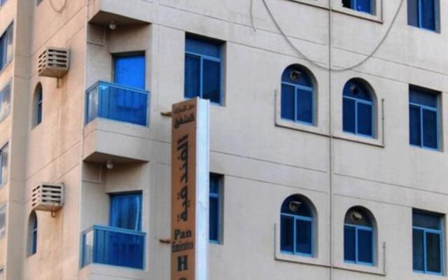 Отель Pan Emirates Hotel Sharjah ОАЭ, Шарджа - отзывы, цены и фото номеров - забронировать отель Pan Emirates Hotel Sharjah онлайн вид на фасад