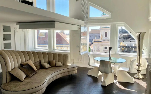 Enzo Capo Luxury Suites