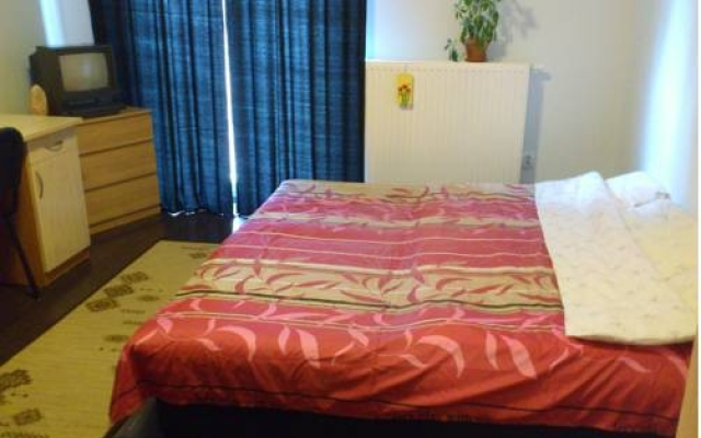 Róna Apartman