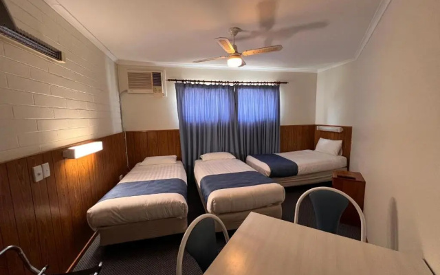 Sturt Motel