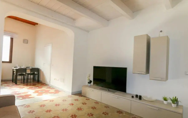 Welcomely - Xenia Boutique House 5