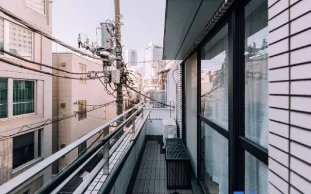 Showa Bloom Shinjuku _Minimalist