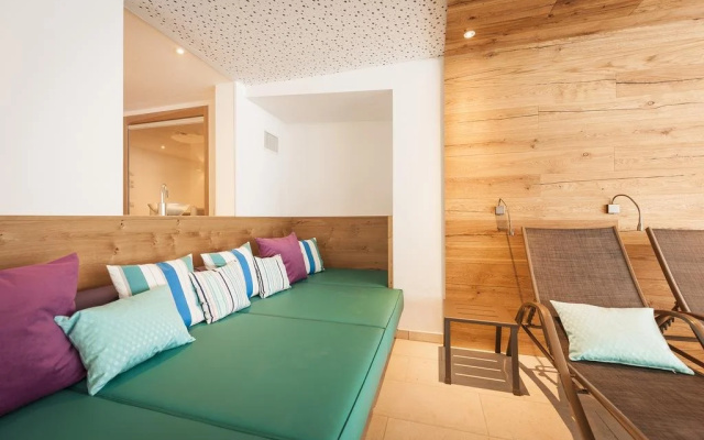 Hotel Sunora - Ski In Ski Out - Formerly Hotel Schranz