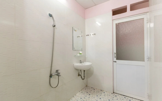 Oyo 967 Huu Loc Hotel