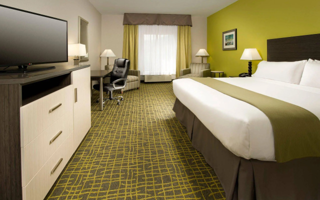 Holiday Inn Express & Suites, Caryville by IHG