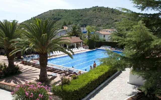 Hotel Residence LOasi