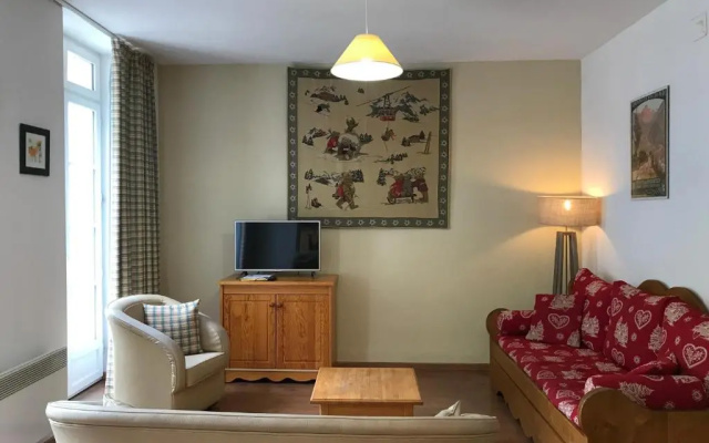 Grand T3 centre Cauterets 6 à 8 pers. WIFI. Balcon