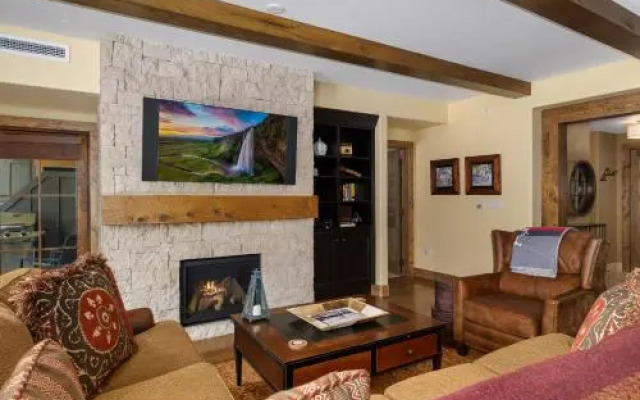 Edgemont 2603 - Luxury Ski-in Ski-out Condo