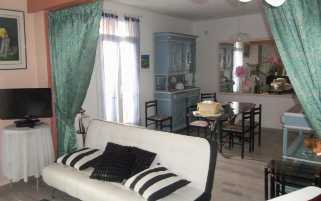 Résidence de France appartement 59m2 à 100m plage principale