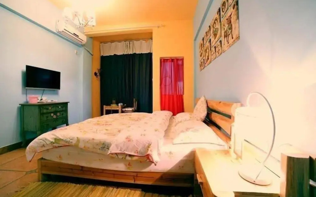 Yangshuo Yisu Xijie Hostel