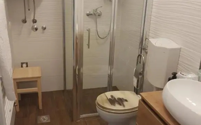 Miran odmor u srcu Pule! Apartman Iva 60m2.