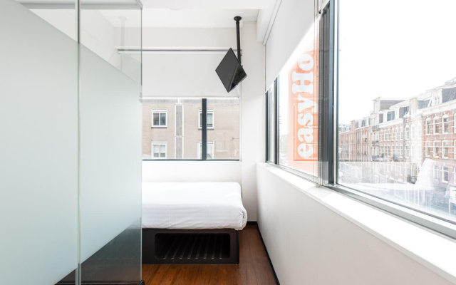 easyHotel Amsterdam City Centre South