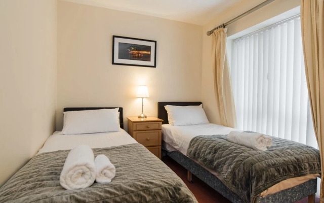 Marine Apartment