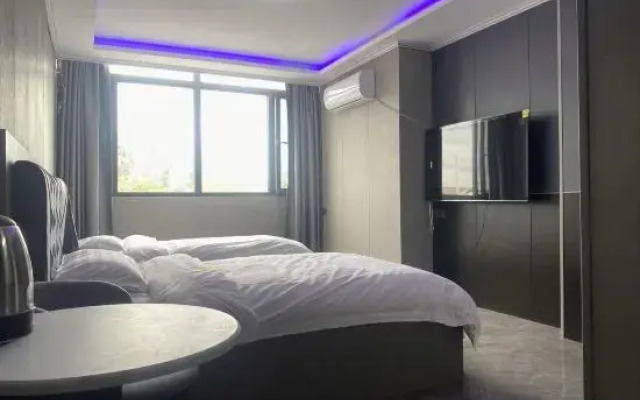 Youyou Hotel