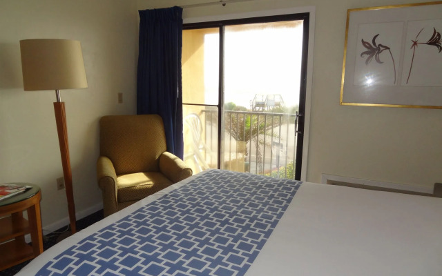 Ocean Sands Beach Boutique Inn - 1 Acre Private Beach