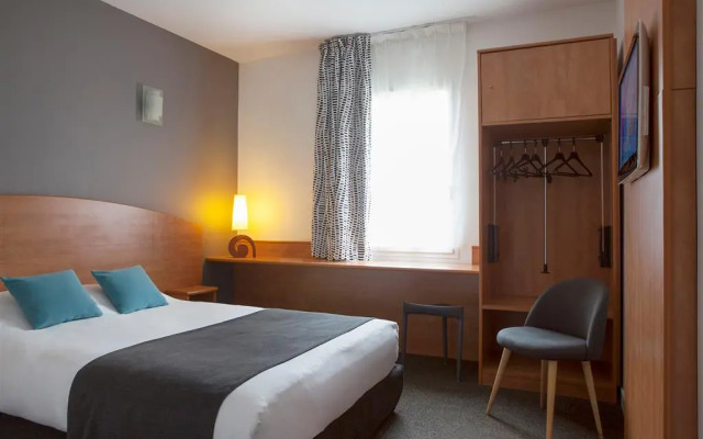 Brit Hotel Bressuire (formerly Plume Hotel)