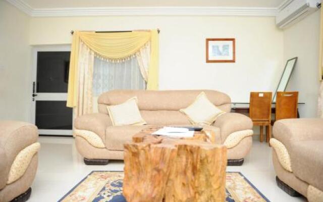 Отель Mount Pleasant Inns & Apartments Гана, Кофоридуа - отзывы, цены и фото номеров - забронировать отель Mount Pleasant Inns & Apartments онлайн комната для гостей
