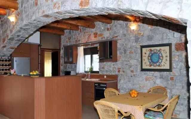 Villa Kamaraki