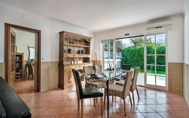 Rustic Villa With Pool Near Olhao