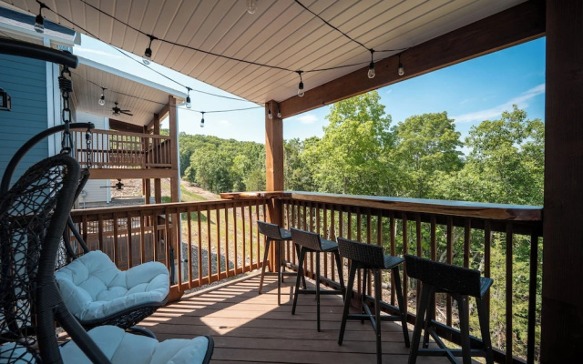 The Grey Wolf Lodge Branson