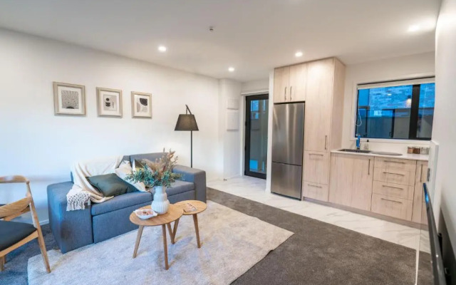 1 Bed Comfort in the Heart of Chch