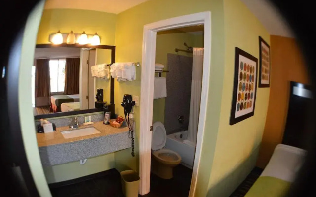 Travelodge Davenport