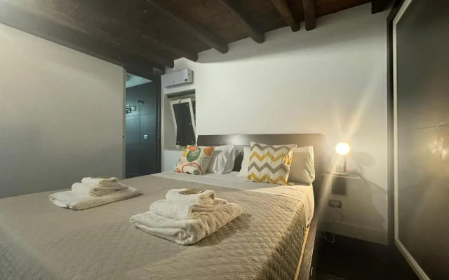 Ancient Rome Apartments