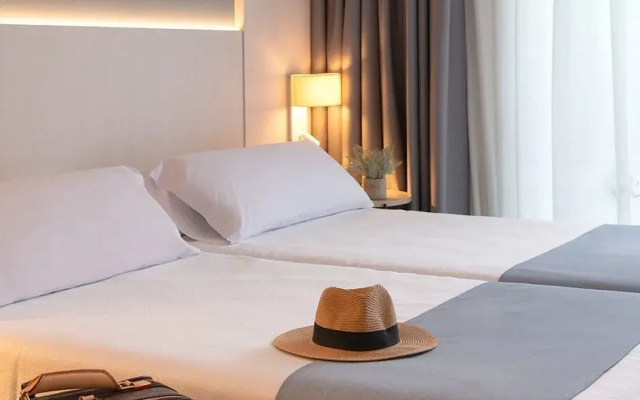 Costa Encantada Suites & Resort