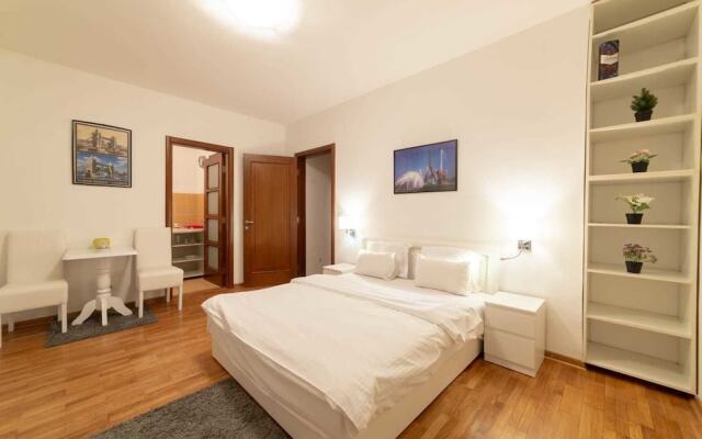 Отель Royal City Apartments Сербия, Белград - отзывы, цены и фото номеров - забронировать отель Royal City Apartments онлайн комната для гостей