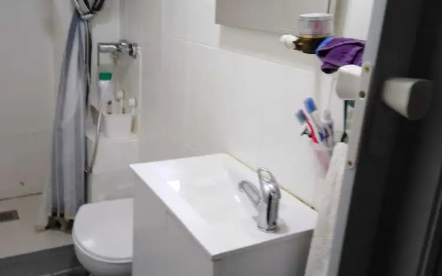 Laurel Apartment