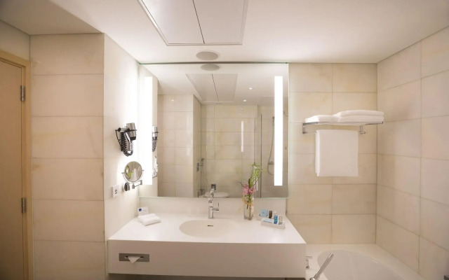 Aparthotel Adagio Abu Dhabi Al Bustan