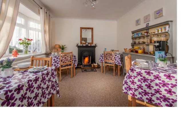 Wimborne Lodge
