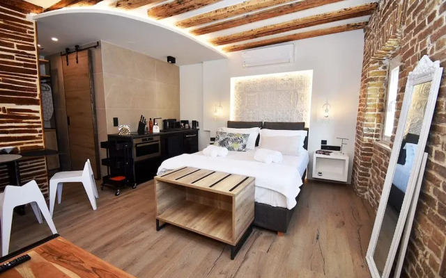 Murofinto Homes