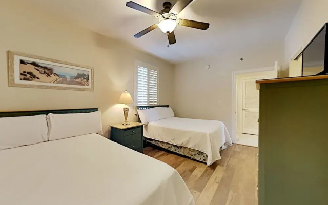 Azure by Southern Vacation Rentals