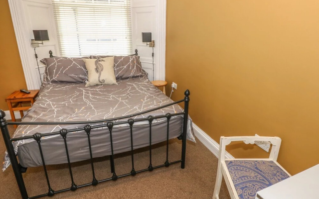 Apartment 3
